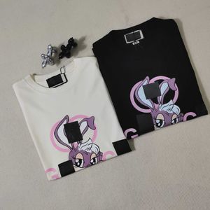 男性向けデザイナーTシャツ女性女性のための半袖高品質のカジュアルファッションバージョンGUカウンターチャージ11ラビットシリーズの新年の新年遊び