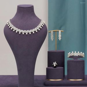 Kolye küpeleri Set mücevher lüks kübik zirkonya bilezik ve yüzük 4pcs dubai kadınlar için tam mücevher gelin elbise yemeği