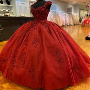 Красное блестящее платье quinceanera с плеча на вечеринке выпускное платье для шарикового платья Beads Flow