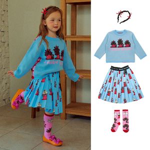 プルオーバー子供服ニットセータースカート2023秋の韓国人の女の子の男の子編みコートドレスセット子供服2年から7年230809
