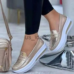 Scarpe eleganti 2023 Nuove donne sneaker in pelle Scarpe a cuneo di moda in pelle Mocassini casual traspiranti Zapatos de Mujer Scarpe per donne J230818