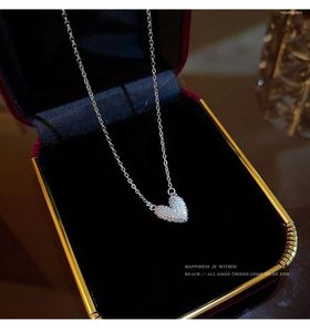 Kolye Kolyeleri Avrupa Amerikan Japon ve Kore tarzı mücevher trend basit moda zarif tatlı güzel şeftali kalp bayanlar kolye