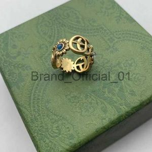 Designer Ring Golden Flower Mönster Luxury Rings Blue Diamond Fashion Womens Jewelry Men Shining Ggity Letter With Box X0809