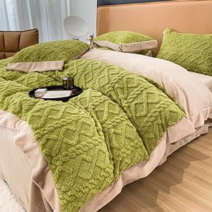 Conjuntos de cama JUSTCHIC 3/4 pçs Conjunto de cama inverno grosso tricô cor sólida veludo leite capa de edredom lençol de cama fronha capa de colchão 230809