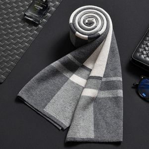 Sciarpe Sciarpa invernale in lana Uomo Sciarpe al collo calde Sciarpe classiche da uomo d'affari Scialli Luxury Brand Fashion Plaid a righe Foulard Hommes 230808