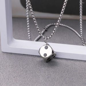 Pendant Necklaces Fashion And Personalized Dice Metal Necklace Stainless Steel Light Luxury Versatile Men Women Accessories Gift