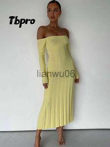 Basic Casual Dresses Sexy Slash Neck Knitted Long Dress For Women Solid Chest Wrapping Slim Pleated Vestidos Fashion Vacation Party Robe 2023 Winter J2308009