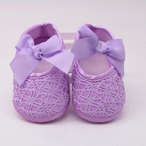 Athletic Shoes Born Baby Girls Soft Soled Non-Slip Bowknot Footwear Cribb Vacker fjärilsflicka