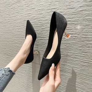 Атласные сандалии французский элегантный на низких каблуках обувь высокие каблуки женские шпильки дизайн каблуки.