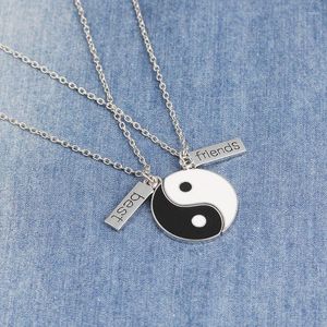 Anhänger Halsketten 2 Teile/satz Yin Yang Tai Ji Halskette Schwarz Und Weiß Freunde Charme Taichi Choker Für BFF Freundschaft Geschenk Memorial