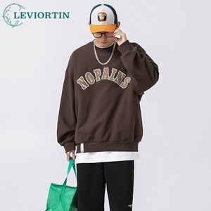 Mens Hoodies Sweatshirts Heavyweight Japanese Retro Round Neck Hip Hop Letter Make Brodered Patch Pullover Sweat Shirts Male Topps 230808