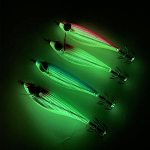 Przynęty Przynęty Luminous Squid przyrząd 2PC Białe świecące krewetki z okręgiem przyrządowe haczyki na mostek Łowód rozmiar 7 5 cm 230809