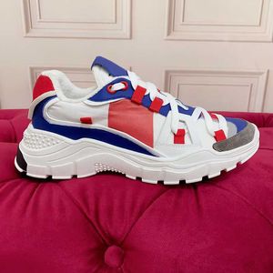 Nowe trampki Daymaster Sneakers Designer Explosion Modele swobodne szwy butów Materiał tenisówka skórzana tata Chunky Buty z pudełkiem No457