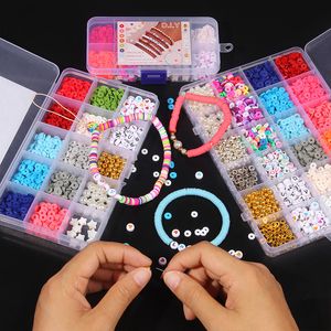 Akrylplast lucite platt rund polymer lera spacer pärlor kit bokstäver akryl pärla skal pärl charms låda för smycken tillverkning diy armband halsband set 230809