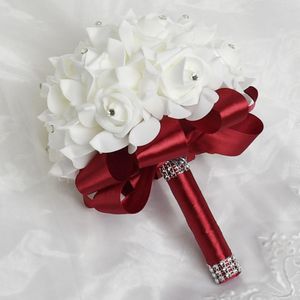 装飾的な花の花輪パーフェクトリフェロ花嫁の花嫁介添人ローズ人工手、パーティーデコレーション用の結婚式の花のブライダルブーケロイヤルブルー230809