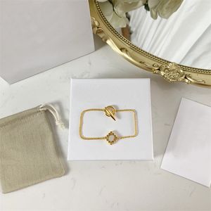 Designer smycken guldarmband kvinnliga kedja armband älskar lyx hänge armband för kvinna charm smycken bröllop