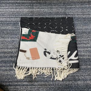 2023 Cashmere di buona qualità Alfabeto Scarf Fashi