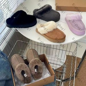 Scuffette Slipper Designer Slippers女性ファースライドスエード再生詰まり居心地の良いサンダルタスマンスライドクラシック冬のプラットフォームMule Disquetteラバーシューズ