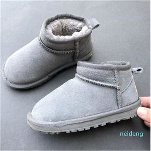 Designer snöstövlar barn skor läder småbarn stövlar barn skor sneakers mini lågt rör