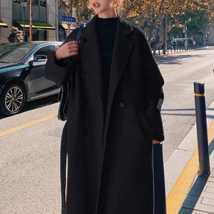 Women's Knits Tees Autumn and Winter Temperament Mid length Thick Woolen Long sleeved Jacket Trend Red Fashionable Coat 230810