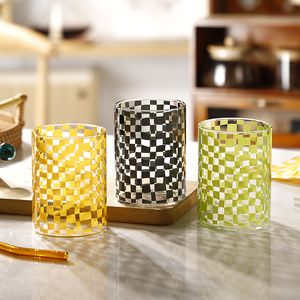 Vinglas 300 ml Checkerboard Plaid Drinkware Glass Water Cup Glass RESISTANT Glass Mugg Wine Coffee CupteAcups Table Proving 230810