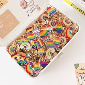 Pins Brooches 20Pcs Random Enamel Pride Lesbian Gay Rainbow Flag Brooch Pansexual Asexual Bisexual Transgender Symbol Heart Badge Jewelry 230809