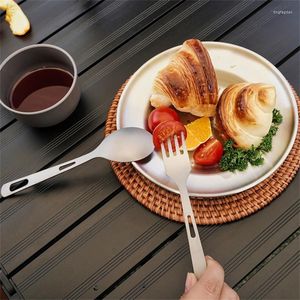 食器セットセット腐食防止健康と安全のチタン鋼ラウンドスムースフォークスプーンワンピース屋外食器45g