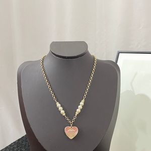 Designer C Letters Pendant Neckor Women Chain Geometric Pearl Necklace Wedding Party Jewelry Accessories Smycken