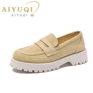 ドレスシューズaiyuqi women loafersシューズスエード本物のレザーブリティッシュスタイルの女性春の靴厚いボトムサイズレディースシューズ230809