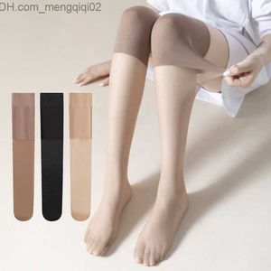 Skarpetki Hosiery Ultra cienkie jedwabne pończochy Summer Nylon Elastyczne pończochy czarne damskie kolano wysokie pończochy Z230810