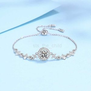 Charm Armband 925 Sterling Silver skapade 1 CT Moissanite Gemstone Bangle Charm Wedding Armband Fina smycken Partihandel Drop Frakt