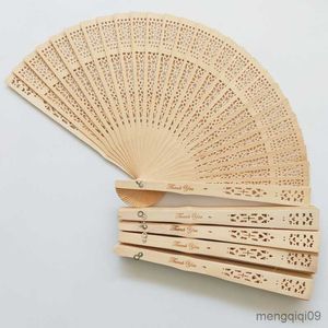Chinese Style Products 20/50pcs DIY Customized Engraved Wood Folding Hand Fan Wedding Favors Personality Fans Personalized Birthday Baby Party Decor Gi R230810
