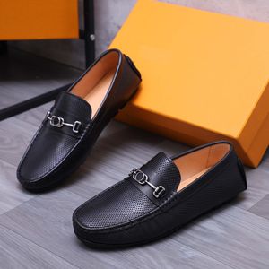 Högkvalitativ 2023 Mens äkta läderdesigner Klänningskor Mallt män Brand Officiella lägenheter Comfort Breath Loafers Storlek 38-44