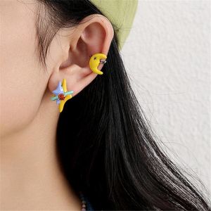 バックイヤリングINS 1PC韓国スタイルのイエローエナメルムーン女性のための耳カフのクリップピアスY2Kジュエリーアクセサリーギフト