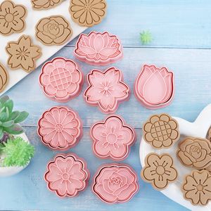 Baking Moulds 8pcsset Flower Shape Cookie Cutters 3D Plastic Biscuit Mold Stamp DIY Fondant Cake Mould Kitchen Pastry Bakeware 230809