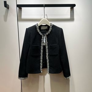 Europejska marka modowa Dekorowana czarna wełniana kurtka wełniana kurtka