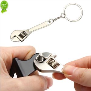 New Mini Wrench Keychain Portable Car Metal Adjustable Universal Spanner For Bicycle Motorcycle Car Repairing Tools Men Special Gift