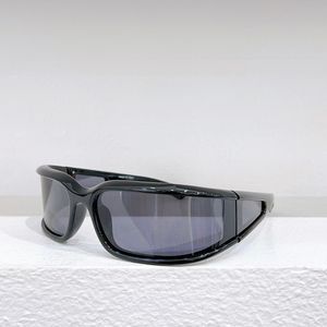 Mens- och herrdesigner solglasögon Nylon svarta glas BB0123S mångsidiga vinter unika design böjda linser d-typ solglasögon