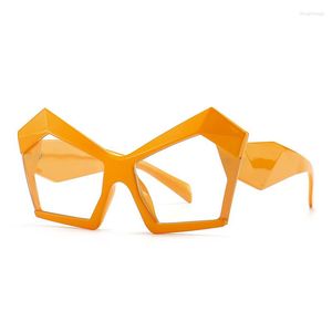 Солнцезащитные очки мода негабаритные кошачьи глаза жены конфеты цветные очки рамки прозрачные анти -синие световые пружинные шарнир