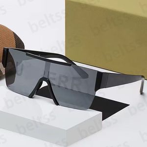 Nya Fashion Burbrerys solglasögon klassiska trendiga herr- och kvinnors engelska stil solglasögon street fototurism solglasögon med låda