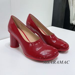 Klänningskor Fashion Red Leather Round Heala Retro Women's Toe Slipon High Heels Summer Elegant Party 230809