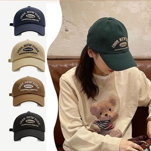 Ball Caps Menwomen Soft Cotton Snapback Cap Outdoor Sports Dad Trucker Hat Gorras Cacquette Fashion Retro Letter Emelcemery Baseball Hats