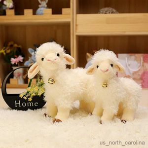 Animali di peluche imbottiti graziosi agnello di agnello peluche per bambini regalo di compleanno per bambini cose carine per ragazze giocattoli per bambini a mesi R230810