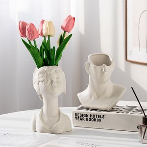 Vaser modern vit keramisk nordisk ansikte kreativt blommor arrangemang torrt vardags hem skrivbord konst dekorationer ornament 230810