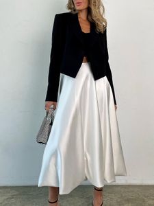 スカート白いかわいいボールガウン女性の長いスカート2023秋のハイウエストAライン光沢のあるマキシバッドエレガントパーティードレス