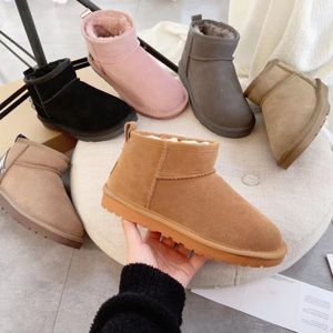 Botas de neve de inverno para mulher austrália 58540 BOOTIES DE tornozelo de pele real de couro real clássico mini bota australiana de bota australiana cinza preto preto