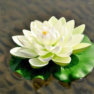 Kwiaty dekoracyjne 18 cm Symulacja sztuczna jedwabna lotos kwiat pływające woda na rok domowe materiały do ​​dekoracji ślubnej