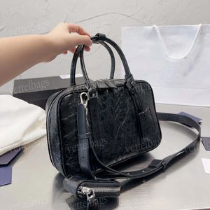 Yaz modası çok crossbody çanta lüks tasarımcı çantaları büyük kapasiteli omuz çantası metal fermuar çanta kalitesi deri totes kozmetik kılıflar sanat çanta