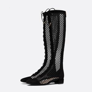 Stivali Trend Women 2023 Hollow Out Mesh Summer Gladiator Sandals Lace su ginocchio scarpe a basso tallone Long Botas Mujer 230810