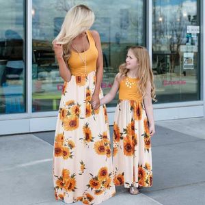 Family Matching Outfits Sleeveless Mother Daughter Matching Dresses Family Sunflower Mommy and Me Clothes Fashion Woman Girls Long Dress Outfits